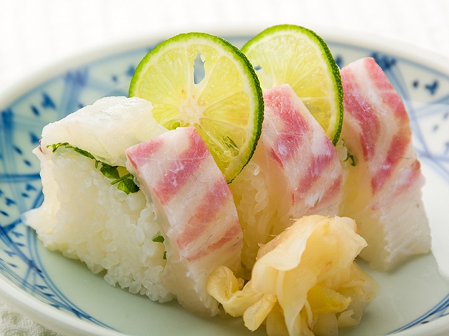 鯛の棒寿司 魚介のおかず 田村隆のあなたも作れる本格和食 Epirecipe エピレシピ